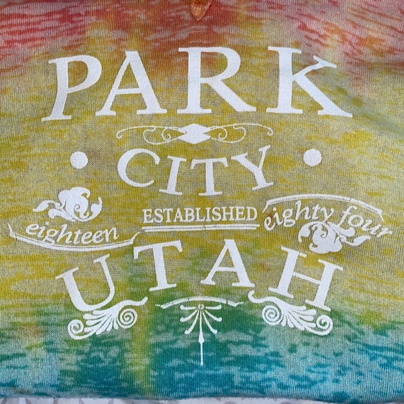 Last chance!! Park City Utah Rainbow Hoodie Size Medium - Picture 2 of 6